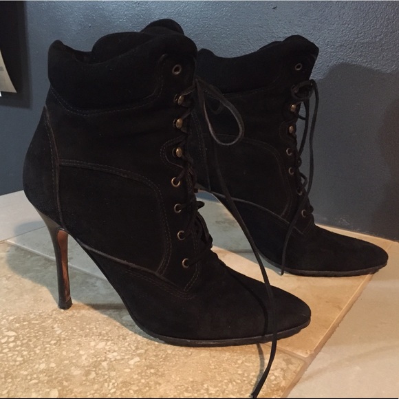 Manolo Blahnik black lace up suede boots - Picture 2 of 6